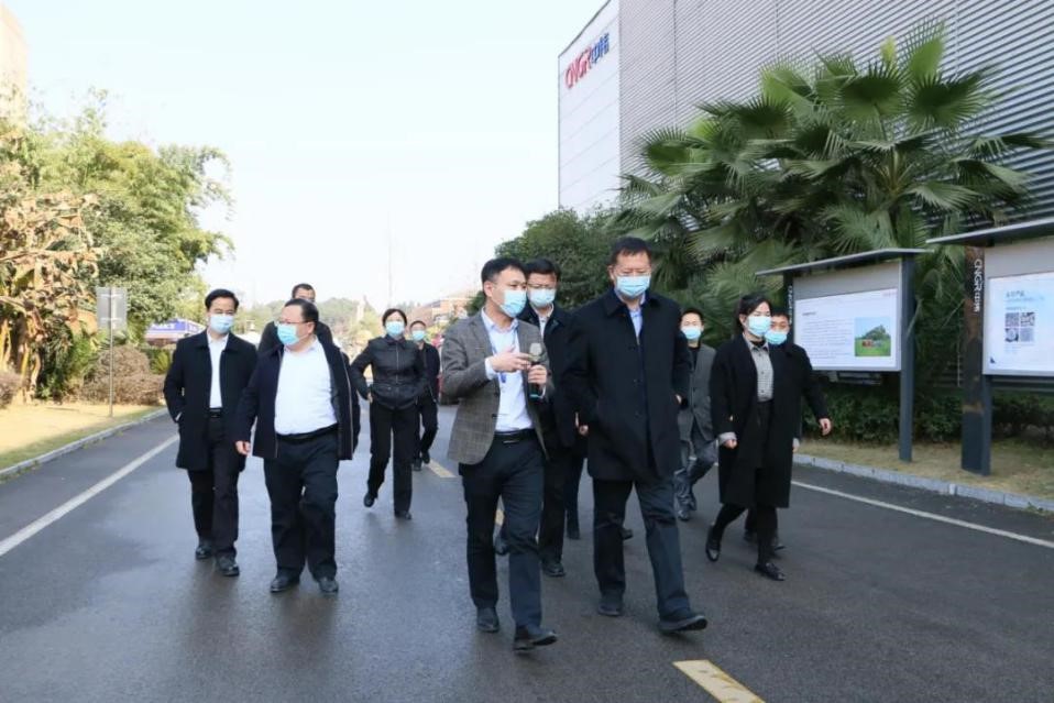 ����ʡ��ʡ�����һ�и�������ҵ���ص���