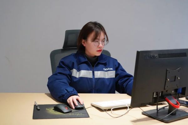 ����� �ٴ�ҵ | ����Ӣ���þ�ͷ���������꾢̽�����ơ�����