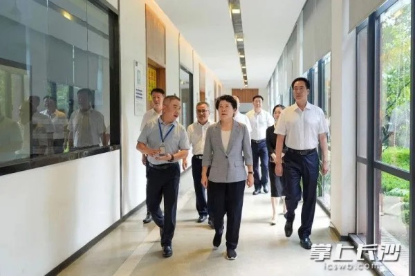 ����ʡί��ί����ɳ��ί������Ӣ�����ŵ�88������վ