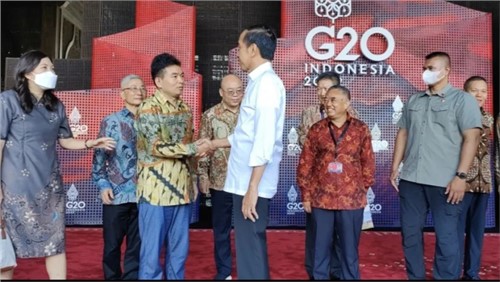 �ŵ�88������վ�ɷݶ��³���ΰ����ϯB20���ح�ܵ�ӡ����ͳ�Ӽ�����������ȡ�÷ḻЧ��