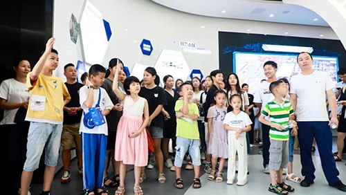 ����Դ̽��֮�� | �ŵ�88������վͭ�ʣ��������壩��ҵ���ؿƼ���ӭ��100������Сѧ������