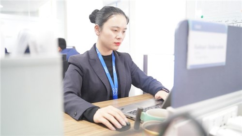 �����Ļ�������־�����ա����ð����Ļ�ȥӰ�������³�Ա