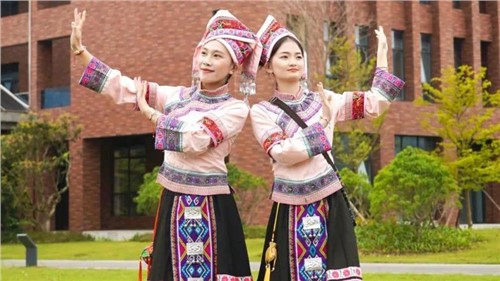 ���׳���� ���������� | �ŵ�88������վ���ݹ�ҵ���ؿ�չ���������������Ļ��˶�