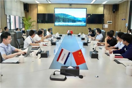 �۽�ս�Դ�����иߵ�|�ŵ�88������վ�ɷݽ��衰��ϯר�������ҡ�